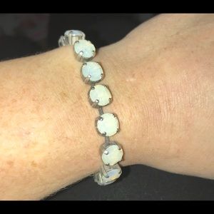 Sabika white bracelet